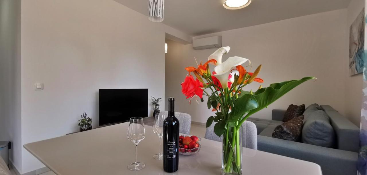 Apartment No.2